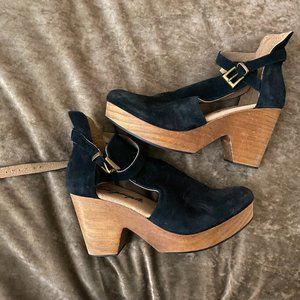 Free People Cedar Platform Clog Heel Black Suede EU 39